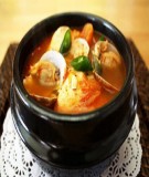 Nấu món Hàn Quốc: Canh ngao kim chi