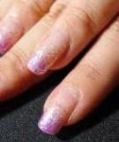 Mix màu nail neon với pastel thật tinh tế