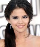 Check” bí mật làm đẹp của cô nàng Selena Gomez