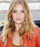 Học bí quyết chăm sóc da của Rosie-Huntington Whiteley