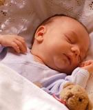 Cách giúp bố mẹ giữ ấm cho bé khi ngủ ban đêm