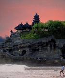 Ngôi đền tuyệt đẹp giữa thiên đường Bali