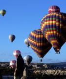 Đua khinh khí cầu trên di tích lịch sử Cappadocia